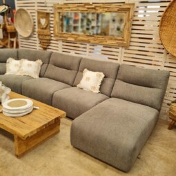 Sofas & Armchairs